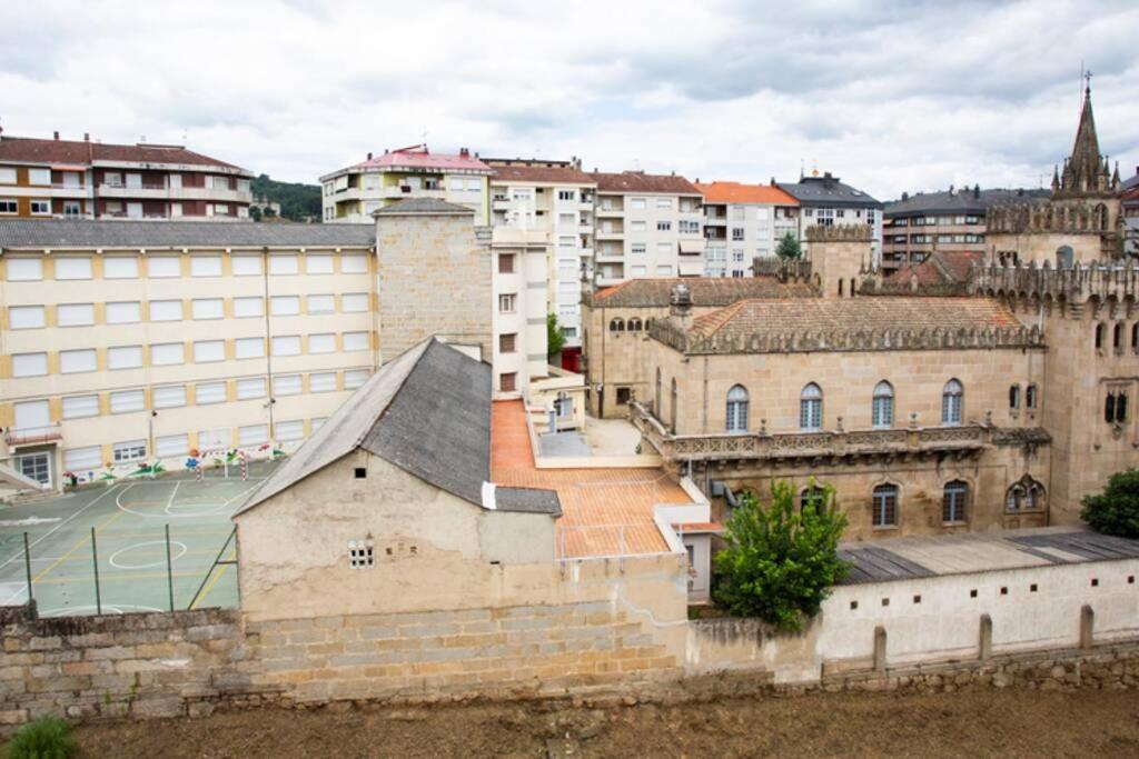 Piso Luminoso Y Tranquilo En Ourense Daire Dış mekan fotoğraf